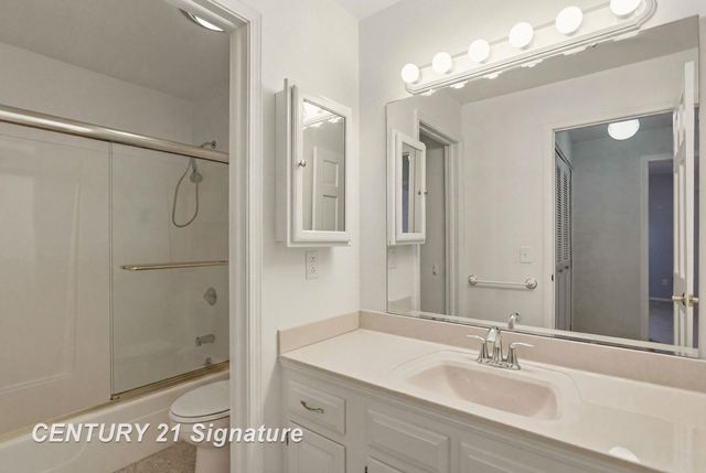 719 Kennely Road, Saginaw Twp, MI 48609
