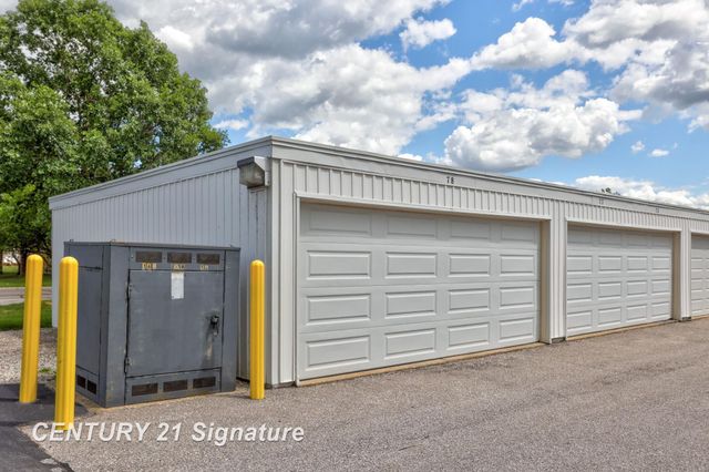 719 Kennely Road, Saginaw Twp, MI 48609