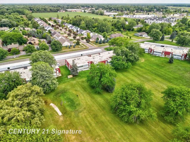 719 Kennely Road, Saginaw Twp, MI 48609