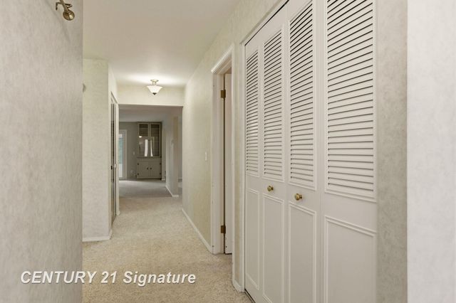 719 Kennely Road, Saginaw Twp, MI 48609