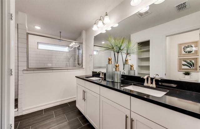 220 Kistler Drive, Little Elm, TX 76227