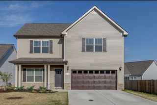 2110 Oak Dr, Murfreesboro, TN 37128