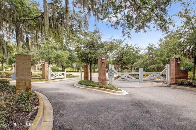 5140 CLAPBOARD CREEK Drive, Jacksonville, FL 32226