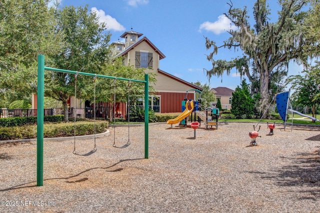 5140 CLAPBOARD CREEK Drive, Jacksonville, FL 32226