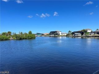 1524 NW 42nd AVE, Cape Coral, FL 33993