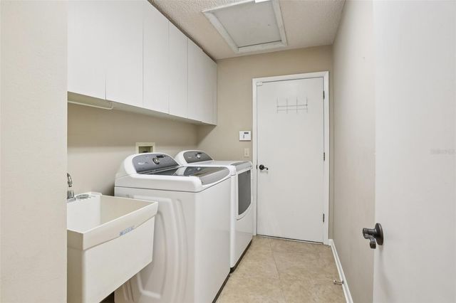 17913 CLEAR LAKE DRIVE, Lutz, FL 33548