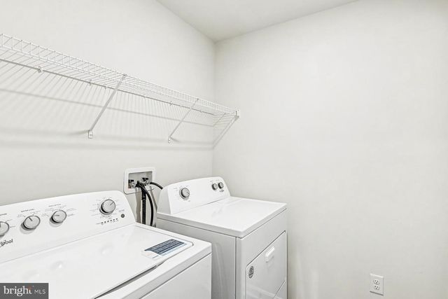 6096 DEBORAH DR, Spring Grove, PA 17362