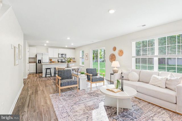 6096 DEBORAH DR, Spring Grove, PA 17362