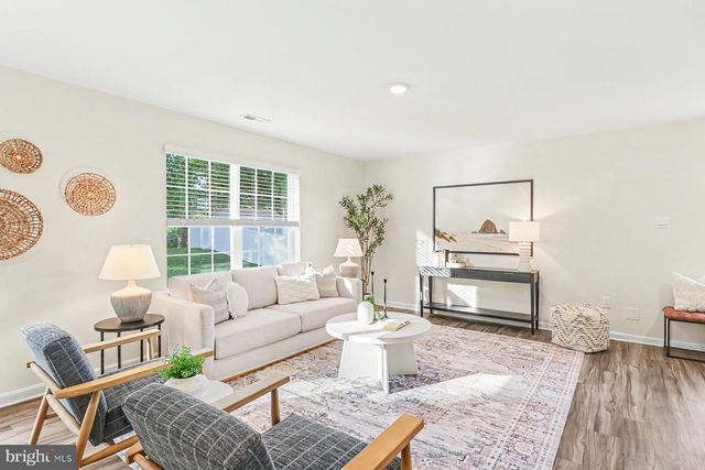 6096 DEBORAH DR, Spring Grove, PA 17362