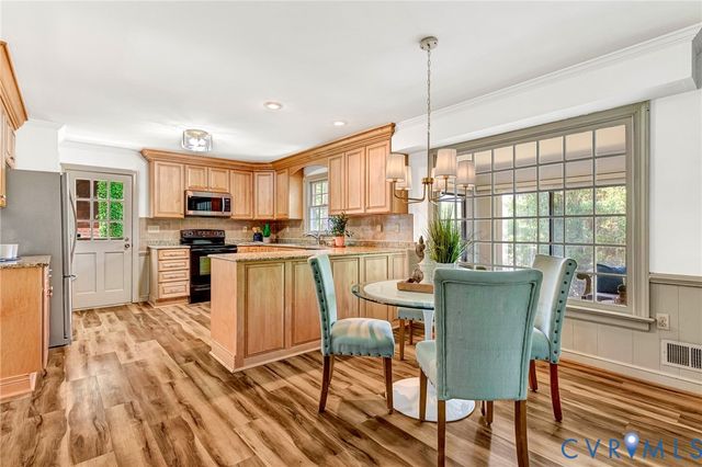 4329 Reservoir Ln, Chesterfield, VA 23234
