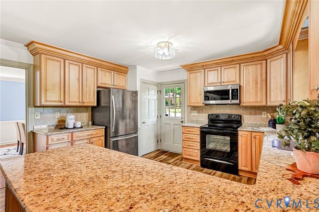 4329 Reservoir Ln, Chesterfield, VA 23234