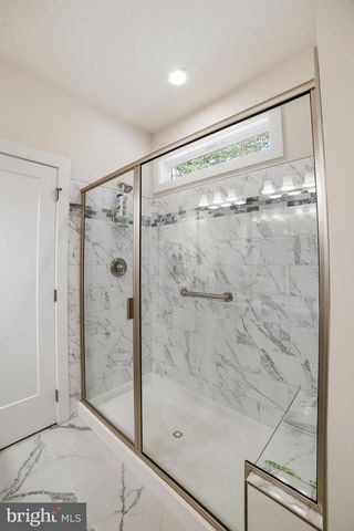 329 N GLEBE RD, Montross, VA 22520