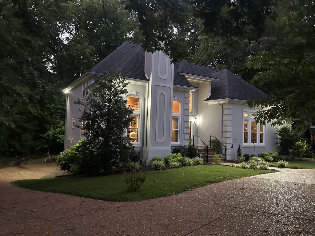 132 Laural Hill Dr, Smyrna, TN 37167