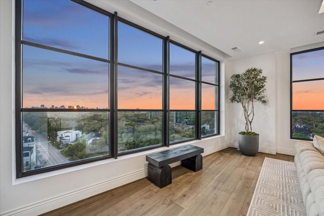 2323 San Felipe Street 901, Houston, TX 77019