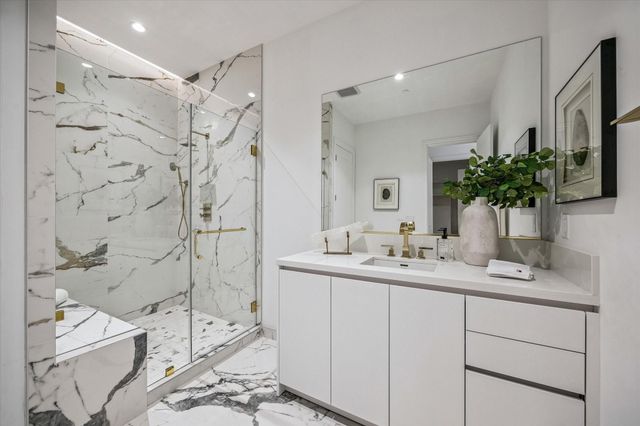 2323 San Felipe Street 901, Houston, TX 77019