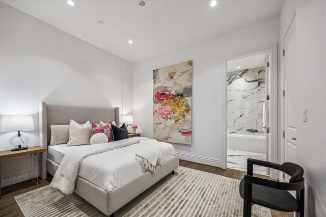 2323 San Felipe Street 901, Houston, TX 77019