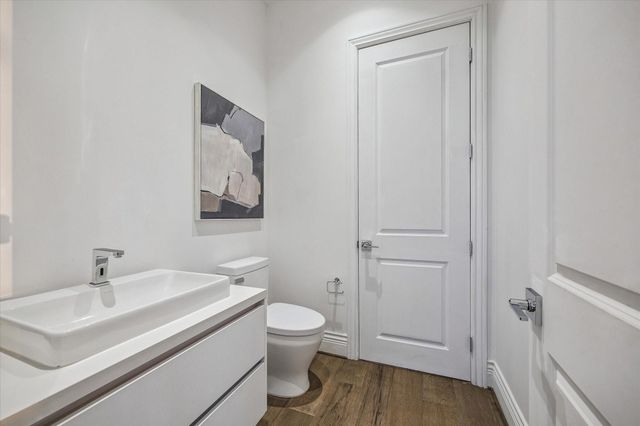 2323 San Felipe Street 901, Houston, TX 77019