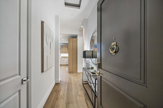 2323 San Felipe Street 901, Houston, TX 77019