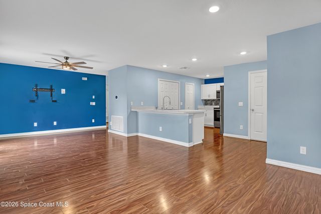 237 Franciscan Avenue NW, Palm Bay, FL 32907