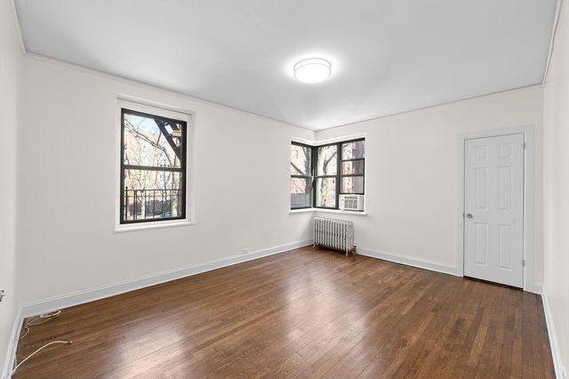 7810 34th Ave Apt 3B, New York City, NY 11372