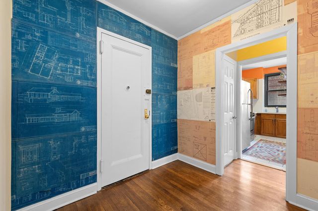 7810 34th Ave Apt 3B, New York City, NY 11372