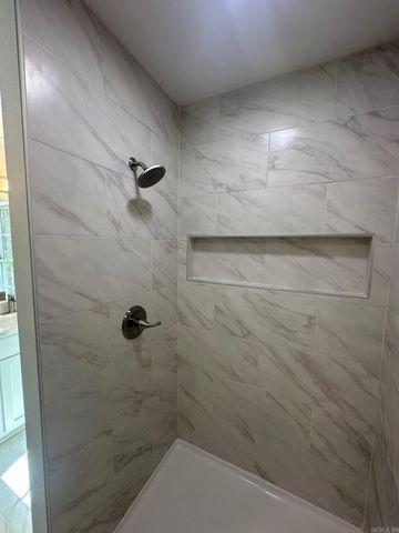 5909 Lee Avenue, Little Rock, AR 72205