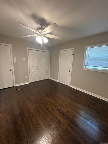 5909 Lee Avenue, Little Rock, AR 72205