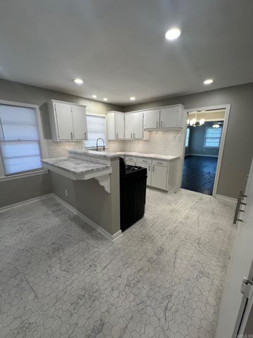 5909 Lee Avenue, Little Rock, AR 72205