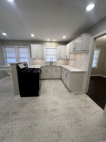 5909 Lee Avenue, Little Rock, AR 72205