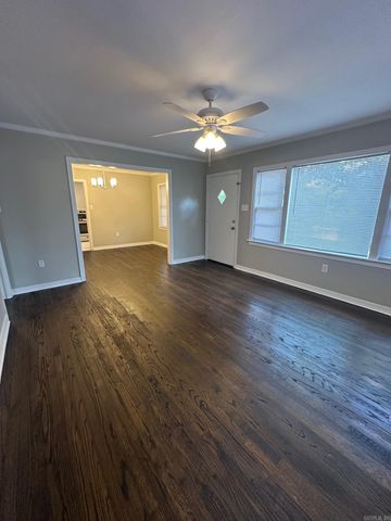 5909 Lee Avenue, Little Rock, AR 72205