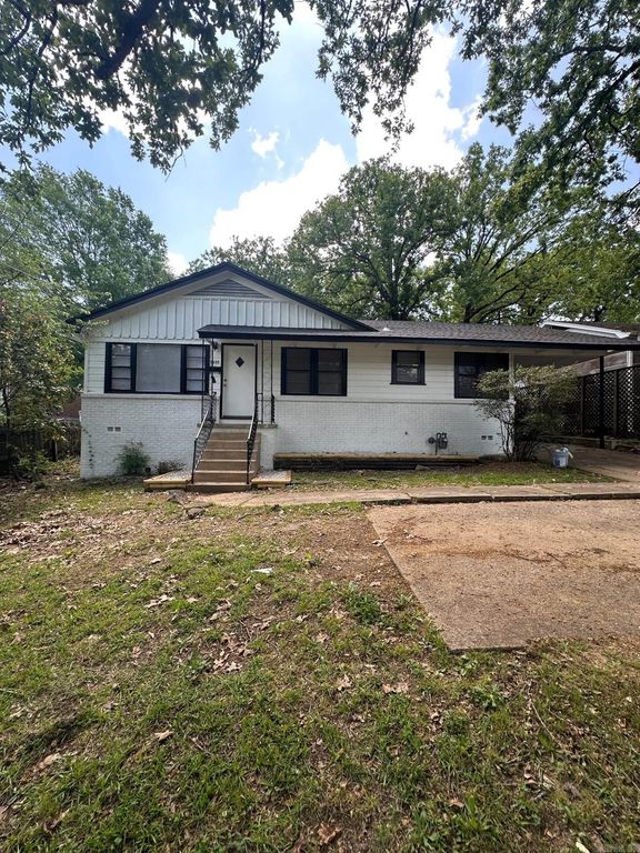 5909 Lee Avenue, Little Rock, AR 72205