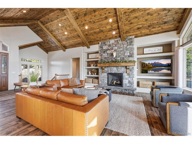 321 Thunder Ridge Dr, Woodland Park, CO 80863