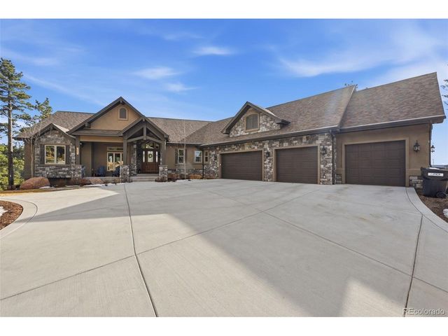 321 Thunder Ridge Dr, Woodland Park, CO 80863