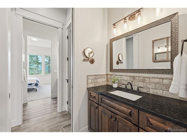 321 Thunder Ridge Dr, Woodland Park, CO 80863