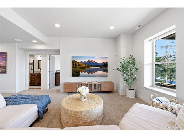 321 Thunder Ridge Dr, Woodland Park, CO 80863