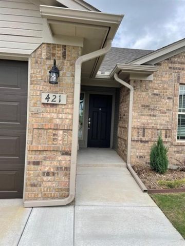 421 Compass Drive, Yukon, OK 73099