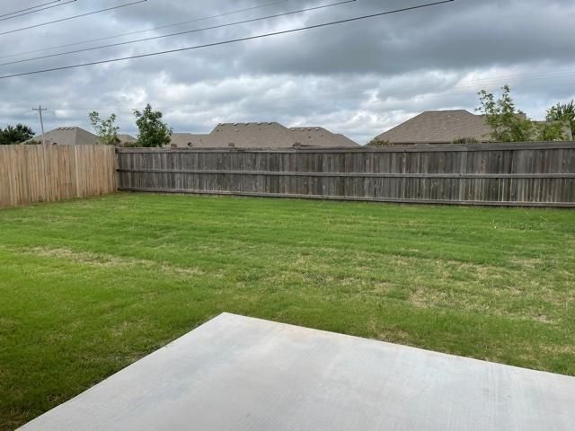 421 Compass Drive, Yukon, OK 73099