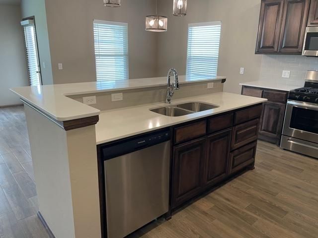 421 Compass Drive, Yukon, OK 73099