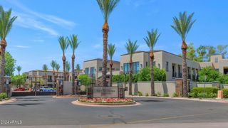 2 E Biltmore Estates Drive 101, Phoenix, AZ 85016