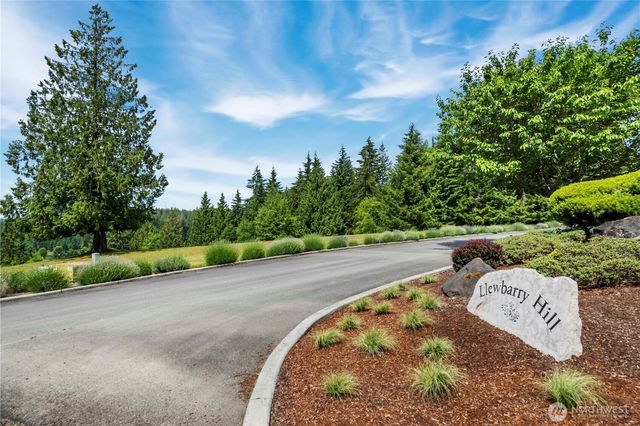 28118 163rd Street E, Wilkeson, WA 98396