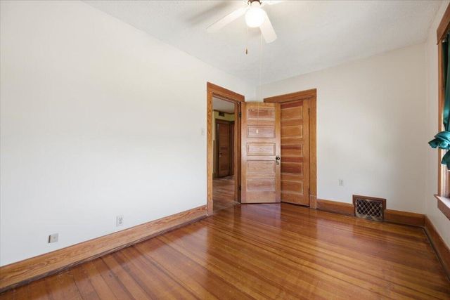 301 GRACE Street, Council Bluffs, IA 51503
