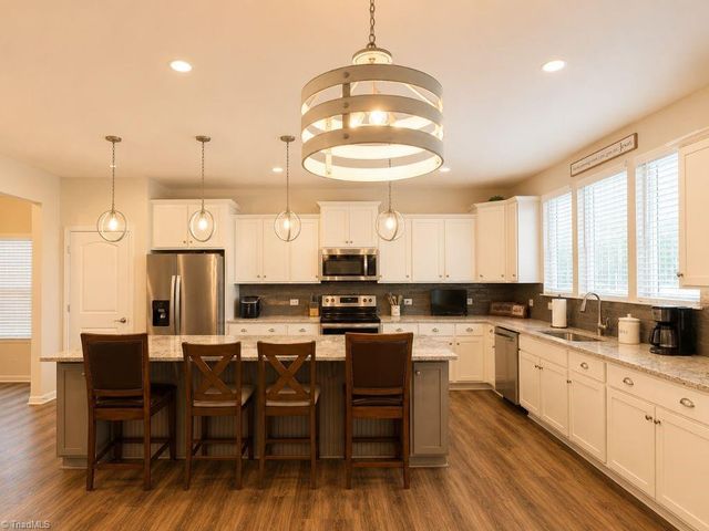 3125 Fortnight Road, Pfafftown, NC 27040