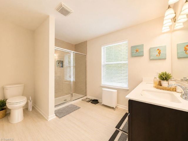 3125 Fortnight Road, Pfafftown, NC 27040