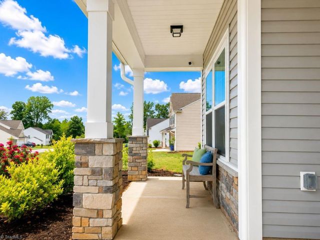 3125 Fortnight Road, Pfafftown, NC 27040
