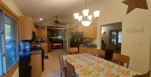 730 Maplewood LANE, Cedarburg, WI 53012
