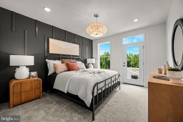 856 GRAPHITE DR, Phoenixville, PA 19460