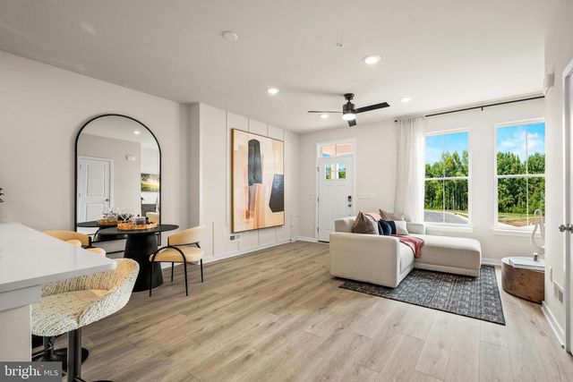 856 GRAPHITE DR, Phoenixville, PA 19460