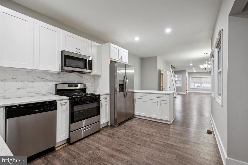 3304 W ALLEGHENY AVE, Philadelphia, PA 19132