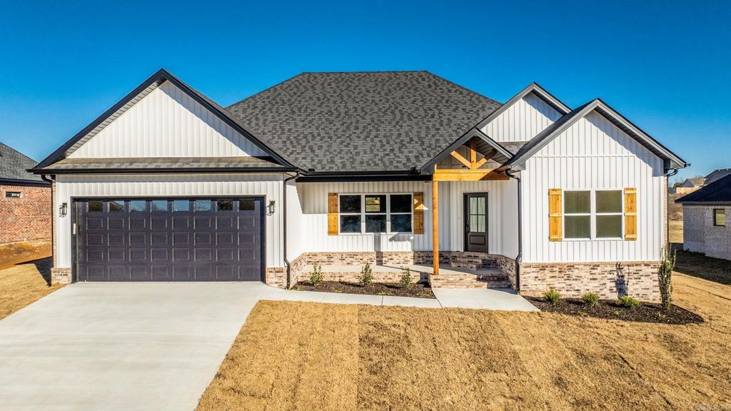 209 Michelle Drive, Beebe, AR 72012