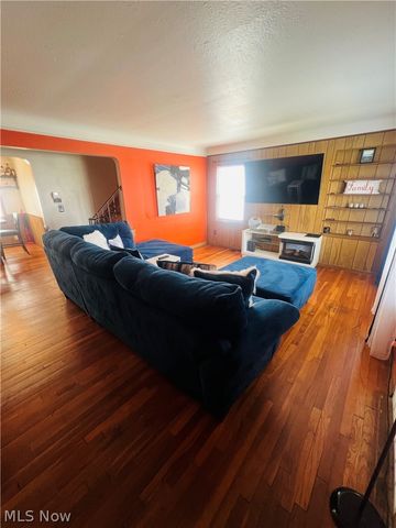 21300 Wilmore Avenue, Euclid, OH 44123